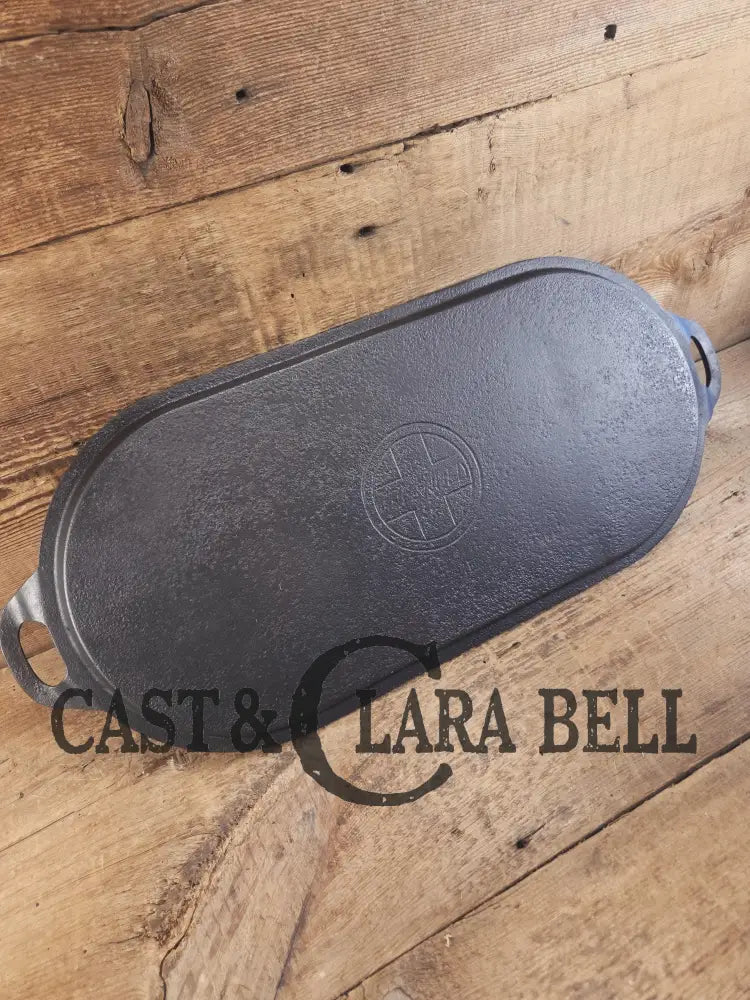 Awesome every day pan! 1920’s era Griswold #8 long pan w Block Slant Logo Erie 712. Sulfur pitting is fully restored