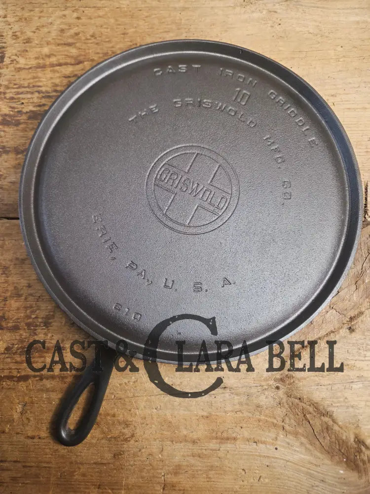 Awesome pizza griddle or for breakfast hot cakes! 1920ββs #10 Griswold Large Block cast iron Griddle 610 Griddle