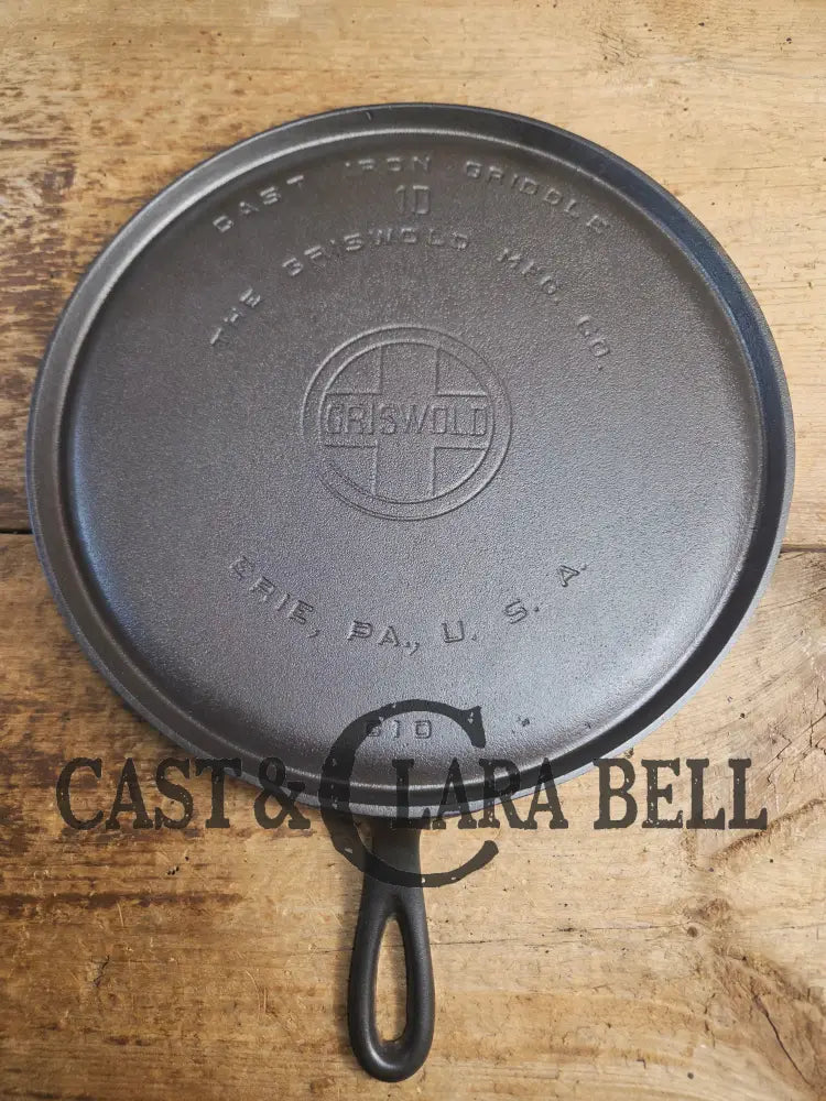 Awesome pizza griddle or for breakfast hot cakes! 1920ββs #10 Griswold Large Block cast iron Griddle 610 Griddle