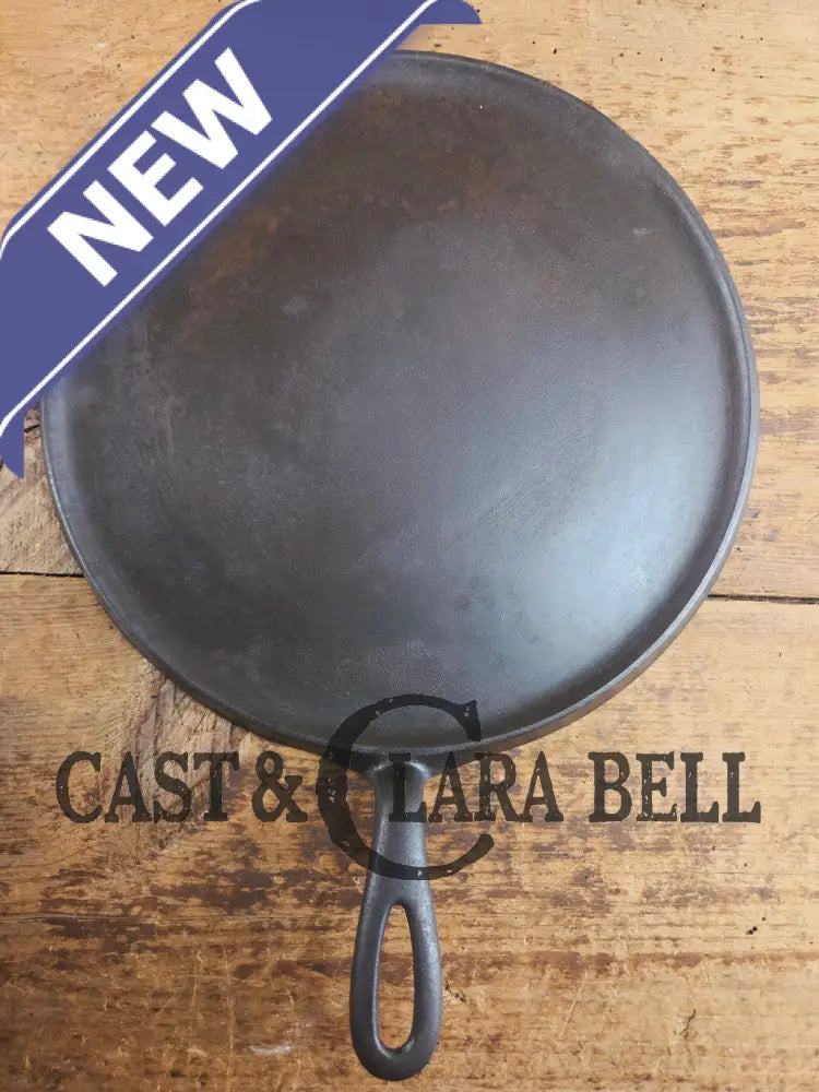 Awesome pizza griddle or for breakfast hot cakes! 1920ββs #10 Griswold Large Block cast iron Griddle 610 Griddle
