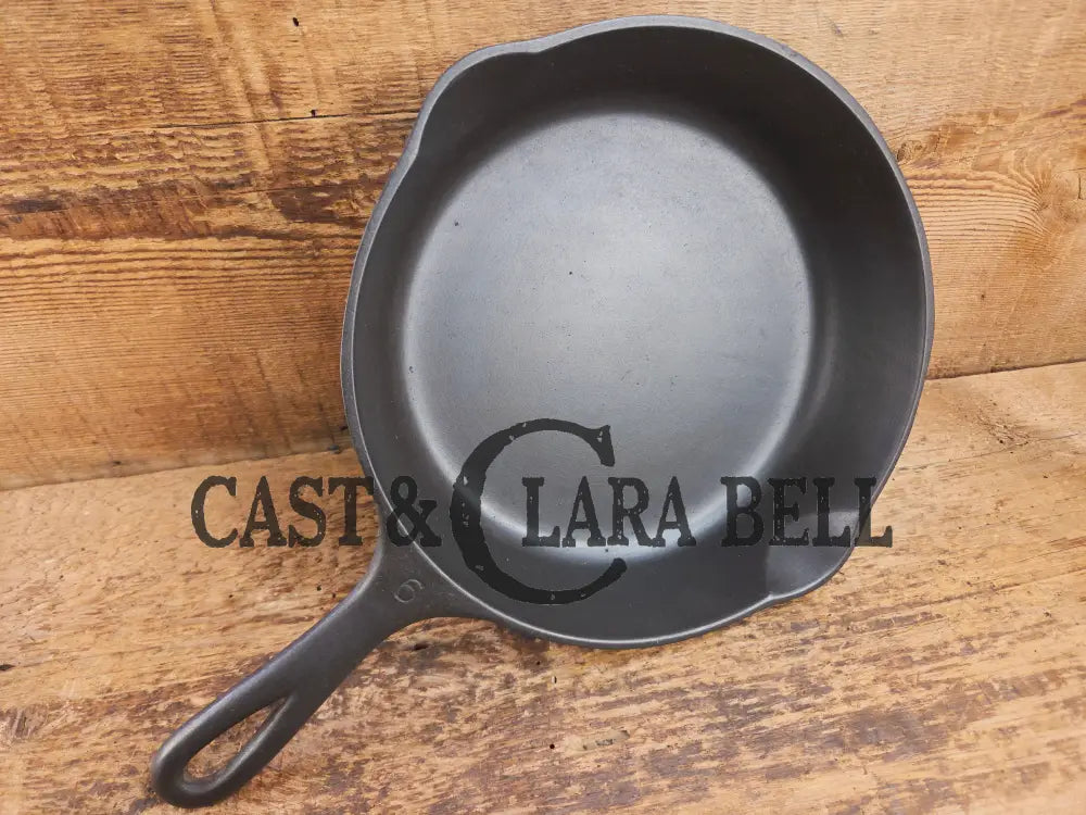 Awesome saute and side skillet! 1930’s Wagner Ware #6 Cast Iron Skillet 1056 Smooth Bottom Skillet