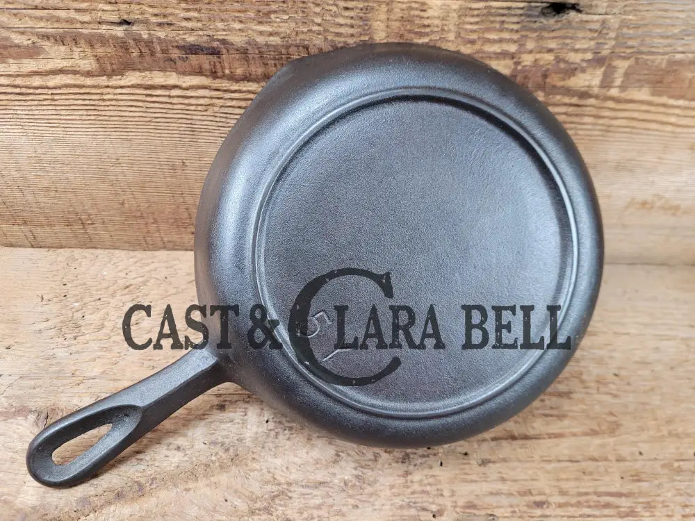 Awesome saute pan! Birmingham Stove & Range 1940βs Red Mountain Series #5Y cast iron skillet with Heat Ring. Beautiful