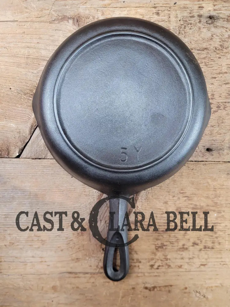 Awesome saute pan! Birmingham Stove & Range 1940’s Red Mountain Series #5Y cast iron skillet with Heat Ring. Beautiful