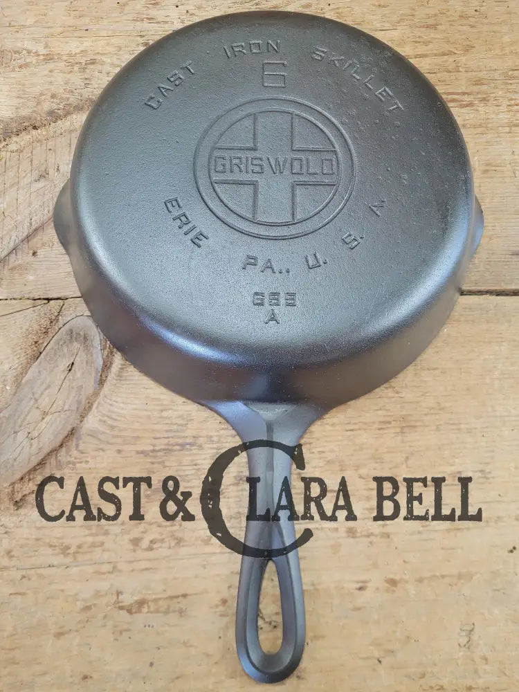 Awesome saute skillet! 1930’s Griswold #6 cast iron Skillet with Large Block Logo and Smooth Bottom 699 A