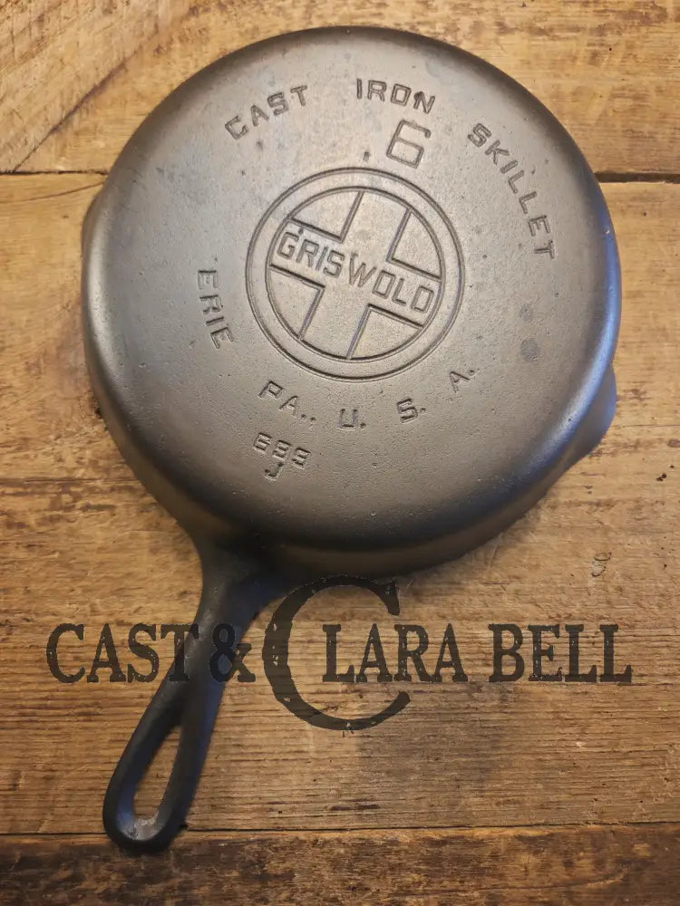 Awesome saute skillet! 1930βs Griswold #6 cast iron Skillet with Large Block Logo and Smooth Bottom 699 J Skillet