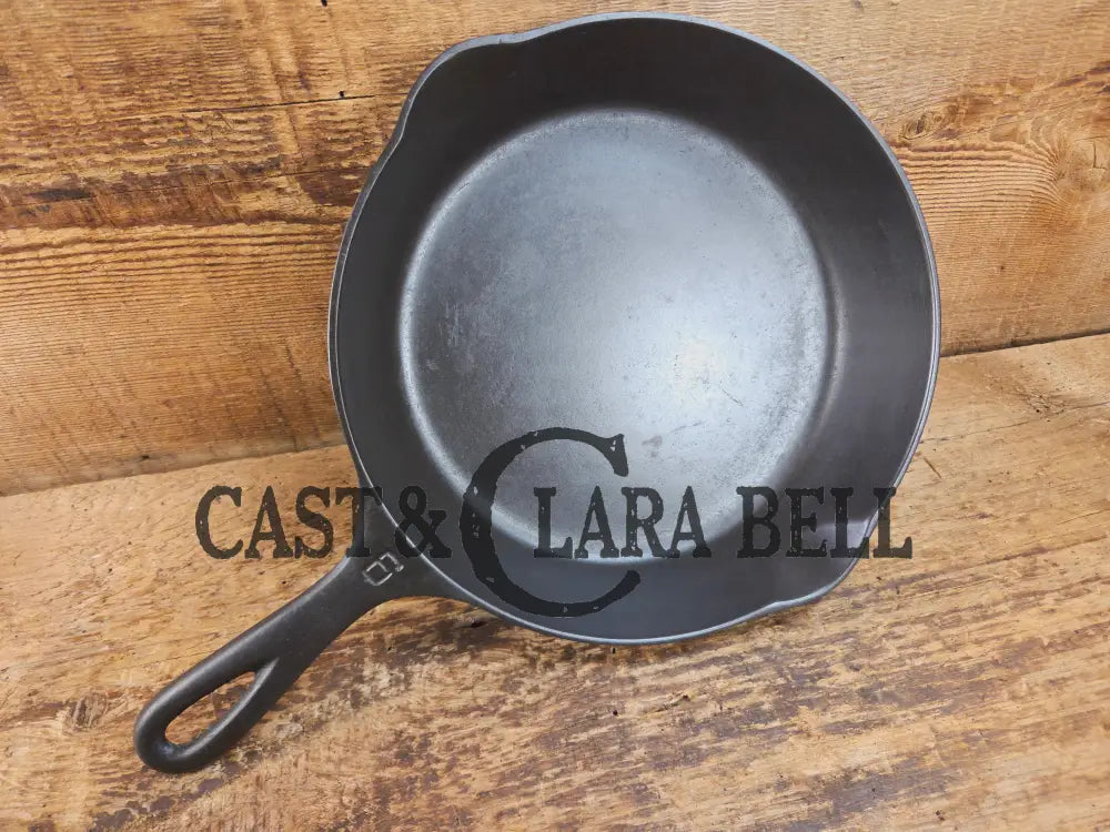 BEAUTIFUL! 1910-20βs Griswold #6 Skillet with Heat Ring and Large Block Logo 699 B Skillet