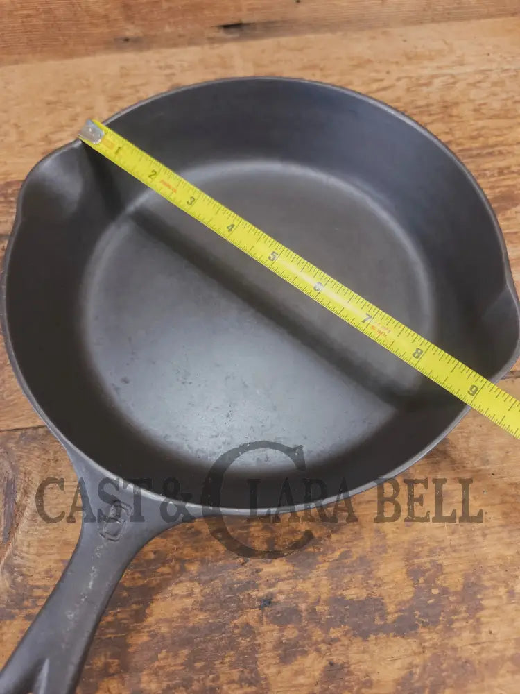 BEAUTIFUL! 1910-20’s Griswold #6 Skillet with Heat Ring and Large Block Logo 699 B - Skillet