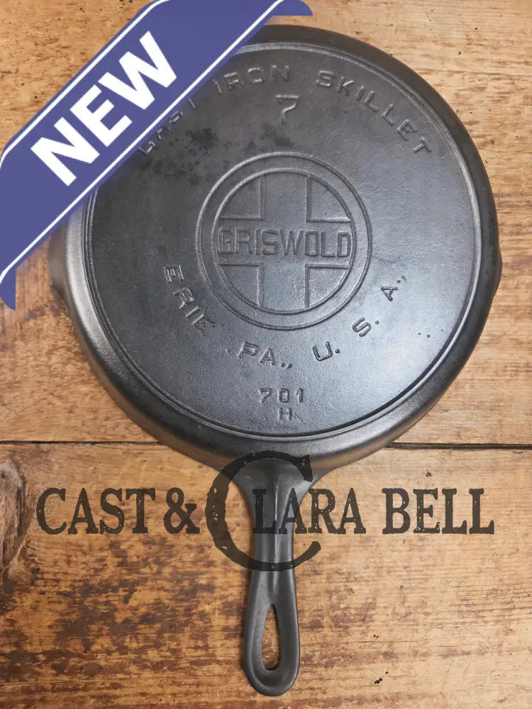 BEAUTIFUL! 1910-20βs Griswold #7 Skillet with Heat Ring and Large Block Logo 701 Skillet