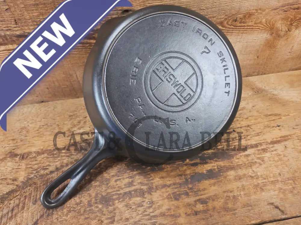 BEAUTIFUL! 1910-20βs Griswold #7 Skillet with Heat Ring and Large Block Logo 701 - Skillet