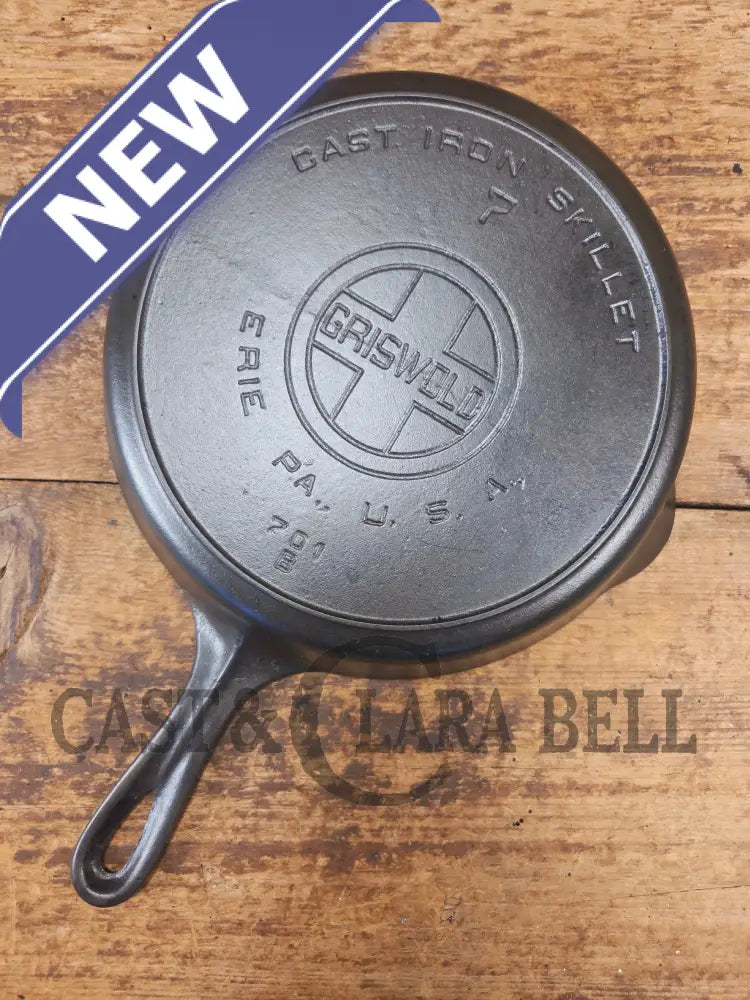 BEAUTIFUL! 1910-20’s Griswold #7 Skillet with Heat Ring and Large Block Logo 701 B - Skillet