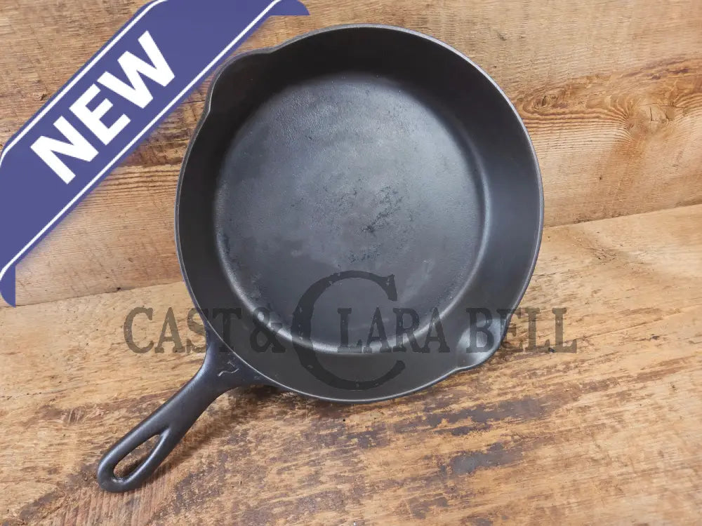 BEAUTIFUL! 1910-20’s Griswold #7 Skillet with Heat Ring and Large Block Logo 701 B - Skillet