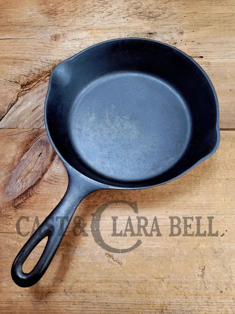 Beautiful! 1920βS Favorite Made Puritan No. 5 Cast Iron Skillet W Heat Ring! Unique Handle Style.
