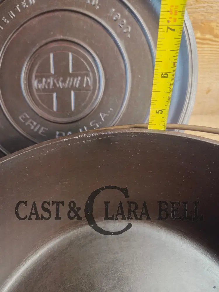 Beautiful 1920βs Griswold No. 9 Tite-Top Dutch Oven with Block Logo p/n 834 Slant Logo lid 2552. PERFECT for stews