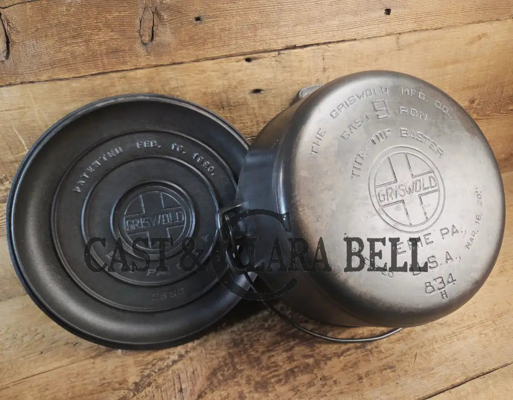 Beautiful 1920’s Griswold No. 9 Tite-Top Dutch Oven with Slant Logo p/n 834 H Block Logo lid 2552. PERFECT for stews