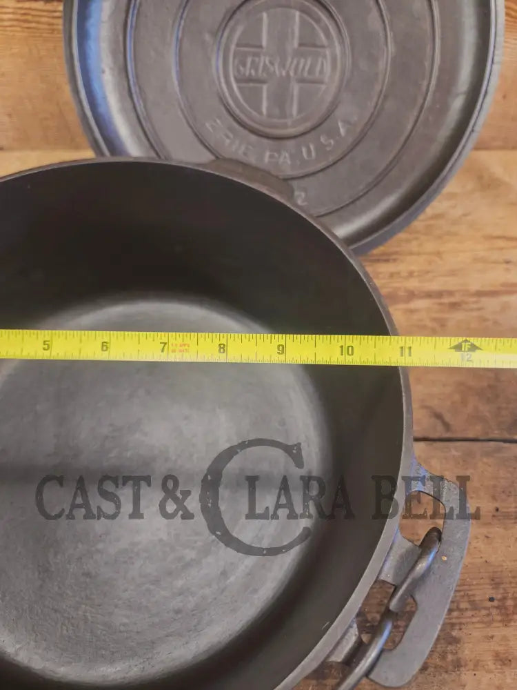 Beautiful 1920βs Griswold No. 9 Tite-Top Dutch Oven with Slant Logo p/n 834 Slant Logo lid 2552. PERFECT for stews