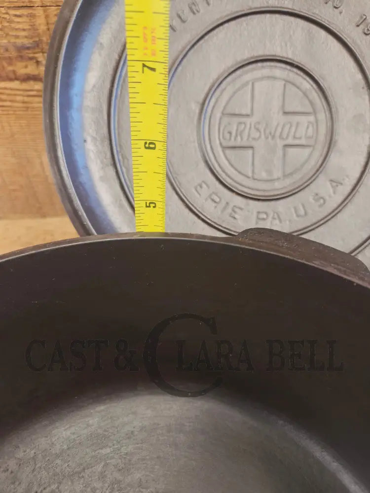 Beautiful 1920βs Griswold No. 9 Tite-Top Dutch Oven with Slant Logo p/n 834 Slant Logo lid 2552. PERFECT for stews