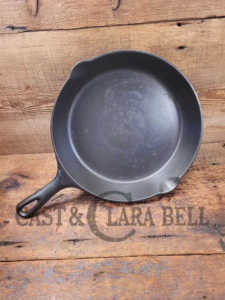Beautiful 1920S Vollrath #8 Cast Iron Skillet With Heat Ring