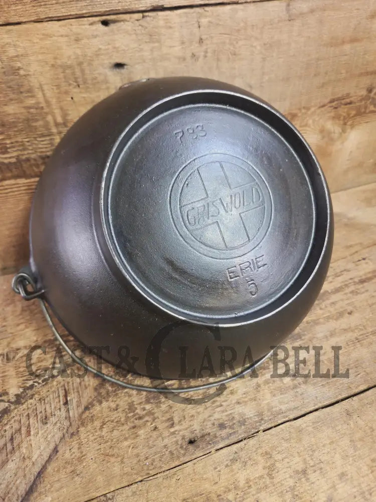 Beautiful 1930’s #5 Griswold (#783) Scotch Bowl (aka candy kettle). Hard to find really cook bowl for bread proofing