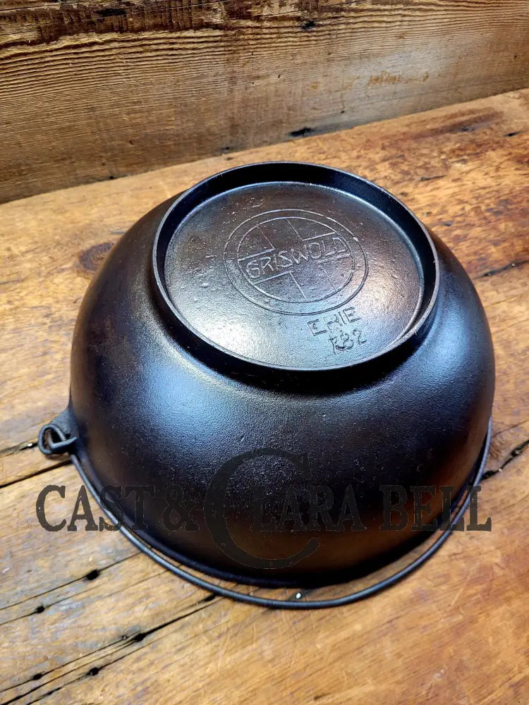 Beautiful 1930βS Griswold (#782) Scotch Bowl (Aka Candy Kettle). Hard To Find Gorgeous