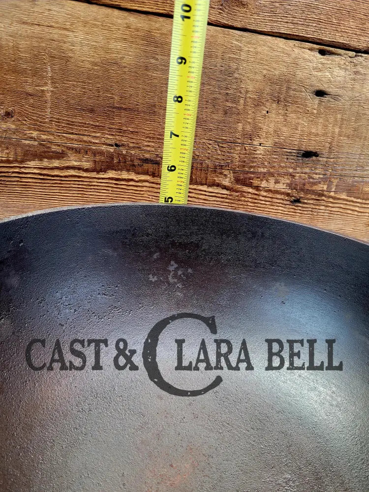 Beautiful 1930βS Griswold (#782) Scotch Bowl (Aka Candy Kettle). Hard To Find Gorgeous