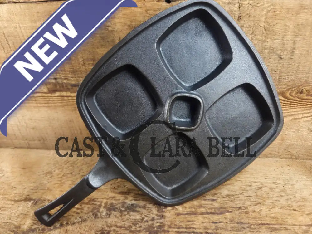 Beautiful 1940βs later series Wagner Square βBenedictβ skillet. Perfect for cooking multiple sandwiches at once. A