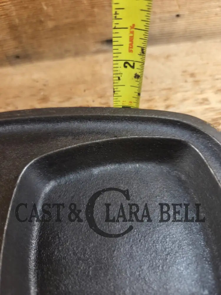 Beautiful 1940βs later series Wagner Square βBenedictβ skillet. Perfect for cooking multiple sandwiches at once. A