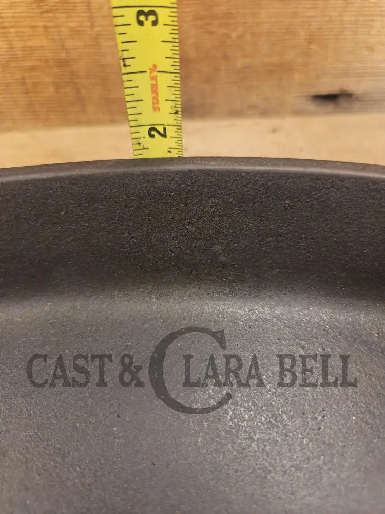 Beautiful 1940βs later series Wagner Square Skillet Fully Restored and Ready to Go. Perfect for breakfasts frying and