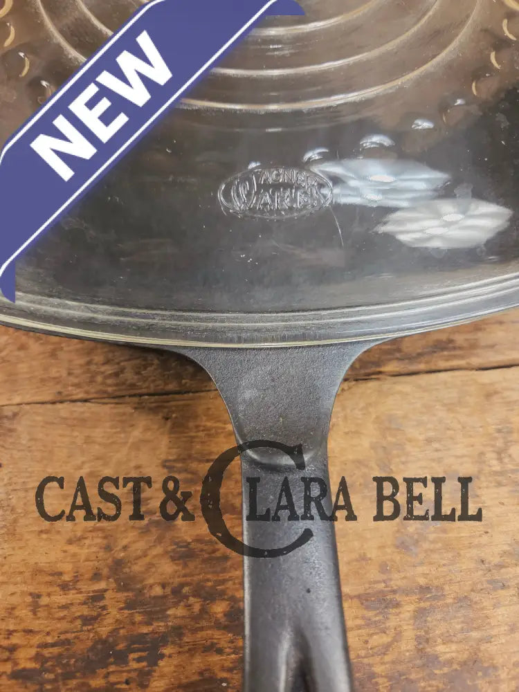 Beautiful 1940’s later series Wagner Square Skillet with Wagner Glass square lid. Perfect for breakfasts frying and