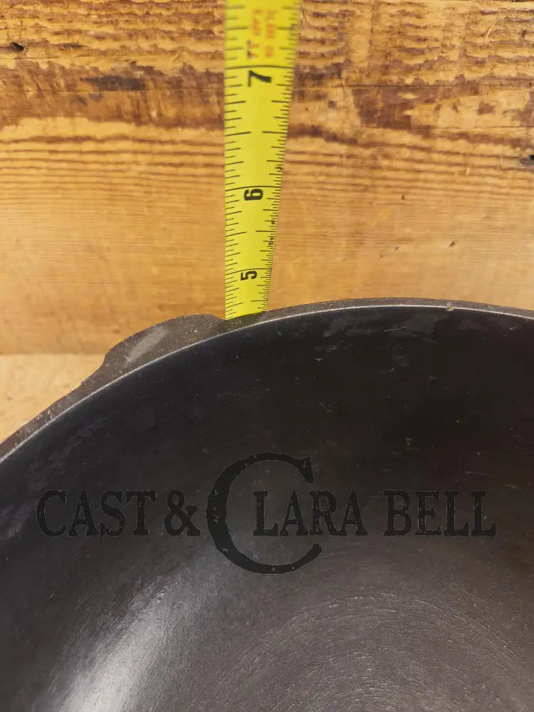 Beautiful #3 1910βs era Wagner Sidney #3 Scotch Bowl (aka candy kettle). Hard to find GORGEOUS collectorβs piece. Dutch