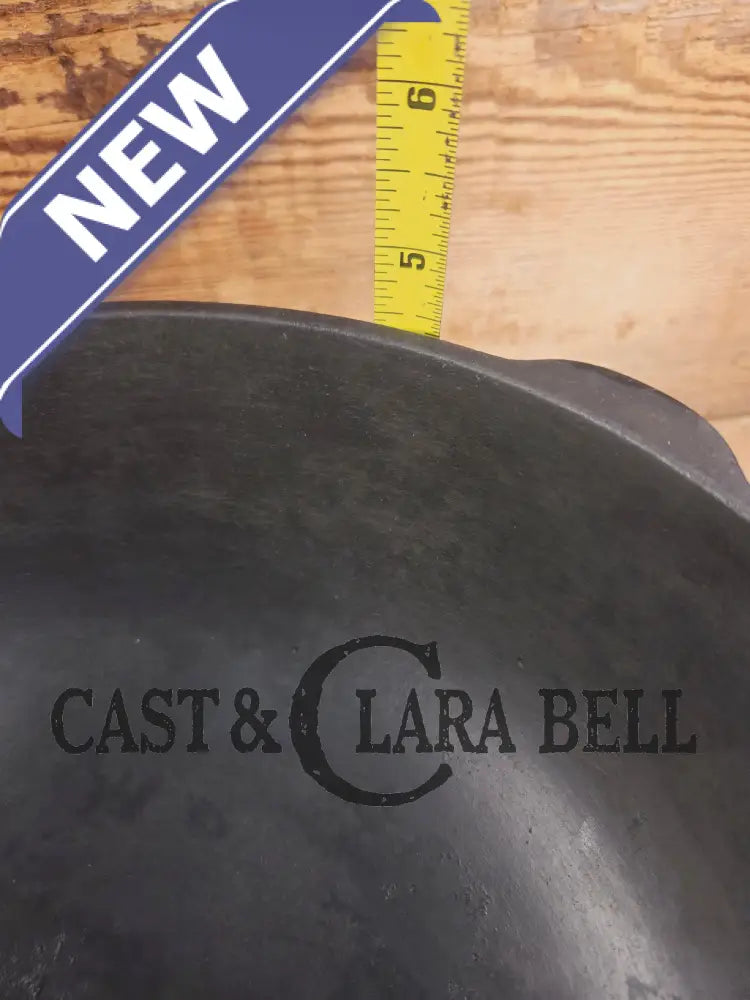 Beautiful #3 1910’s era Wagner Sidney #3 Scotch Bowl (aka candy kettle). Hard to find GORGEOUS collector’s piece Dutch