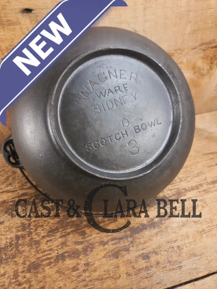 Beautiful #3 1910’s era Wagner Sidney #3 Scotch Bowl (aka candy kettle). Hard to find GORGEOUS collector’s piece Dutch