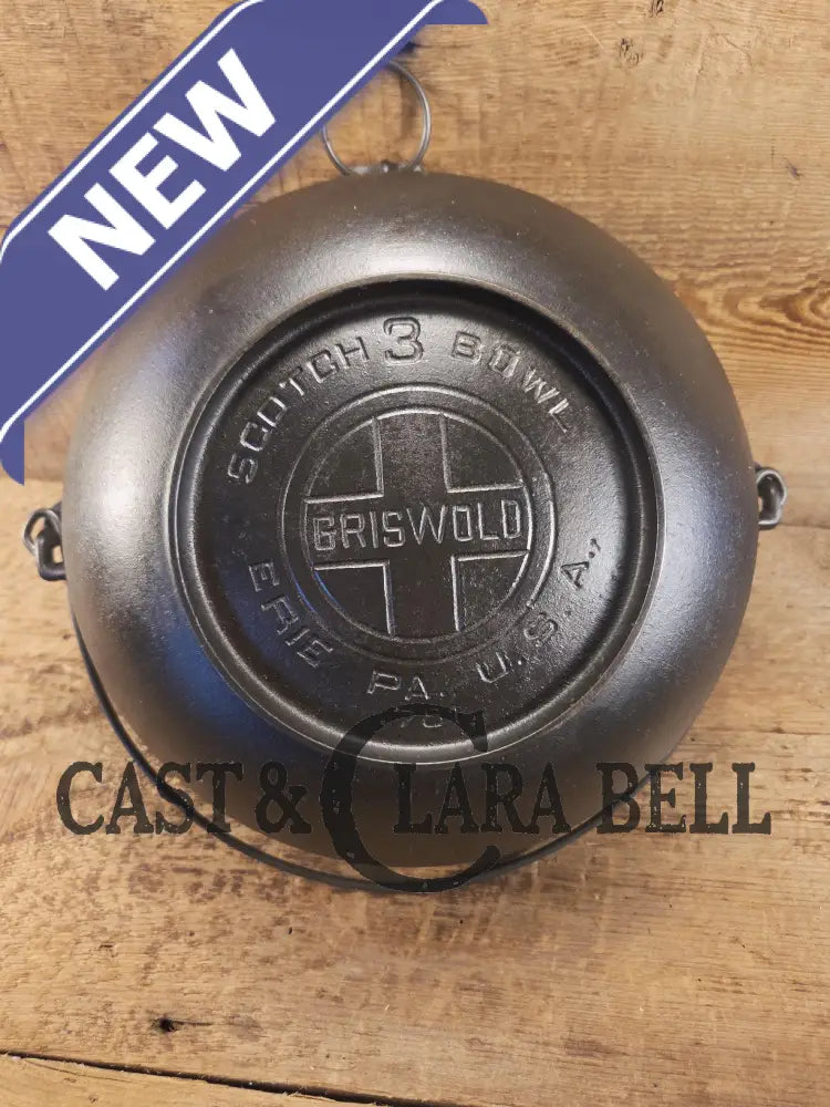 Beautiful #3 1930βs Large Block Logo Griswold (#781) Scotch Bowl (aka candy kettle). Hard to find GORGEOUS collectorβs