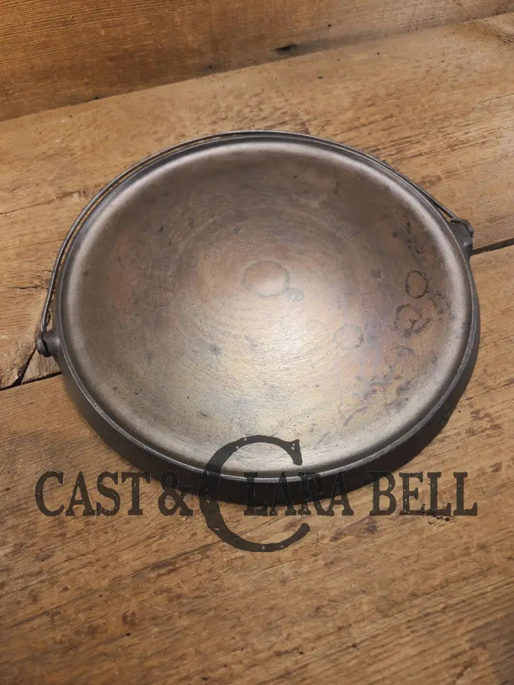 Beautiful!! Early 1920βs Griswold Slant Logo βErieβ No. 12 Round Griddle Bailed 741. Ghostmark Slant logo as well!