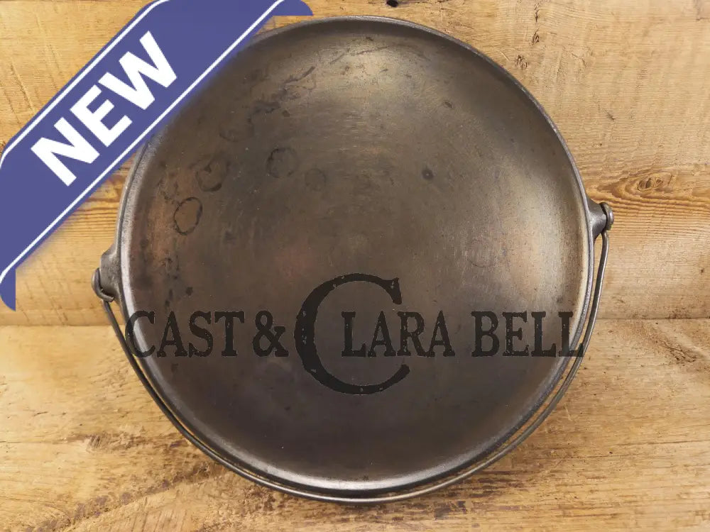 Beautiful!! Early 1920βs Griswold Slant Logo βErieβ No. 12 Round Griddle Bailed 741. Ghostmark Slant logo as well!