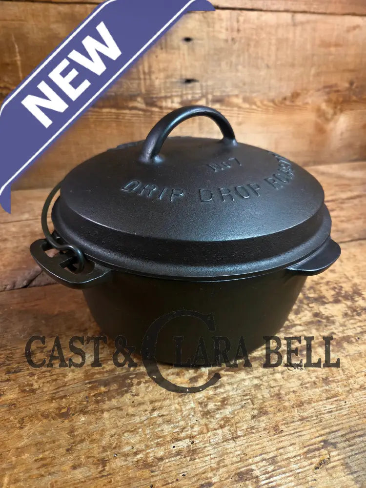 Beautiful elegant and tough to find! 1920’s Wagner Ware #7 Round Roaster with #1267 w/ fully marked Sawtooth Lid Dutch