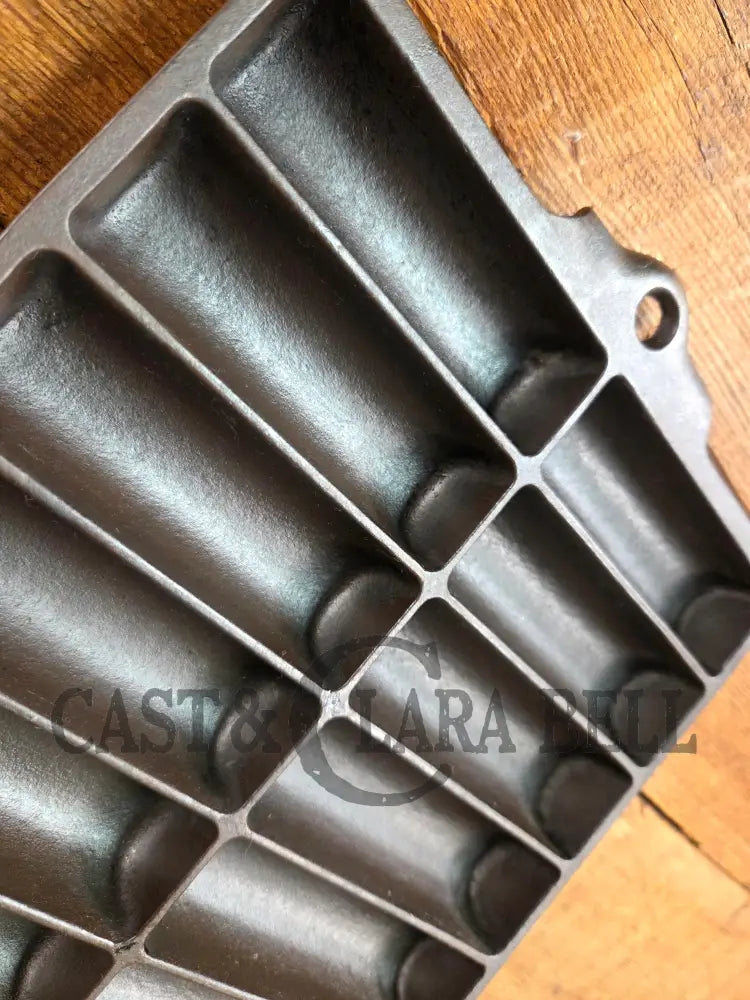Beautiful gift idea for bakers and a tough one to find! Favorite Piqua #23 Bread Stick Pan Bakeware