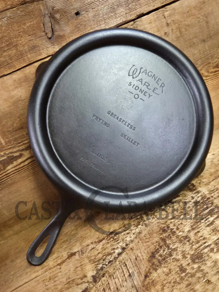 Beautiful gift! Wagner Ware Greaseless Fryer skillet griddle with rim drain 1102 D. Perfect for pancakes or grilled
