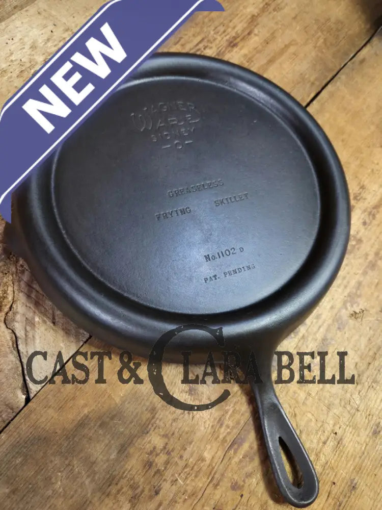 Beautiful gift! Wagner Ware Greaseless Fryer skillet griddle with rim drain 1102 D. Perfect for pancakes or grilled