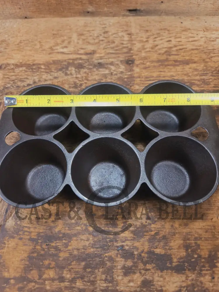 Beautiful Griswold 6 Cup Muffin/Popover Pan 6141 Variation 4 Rarity 3 - Bakeware