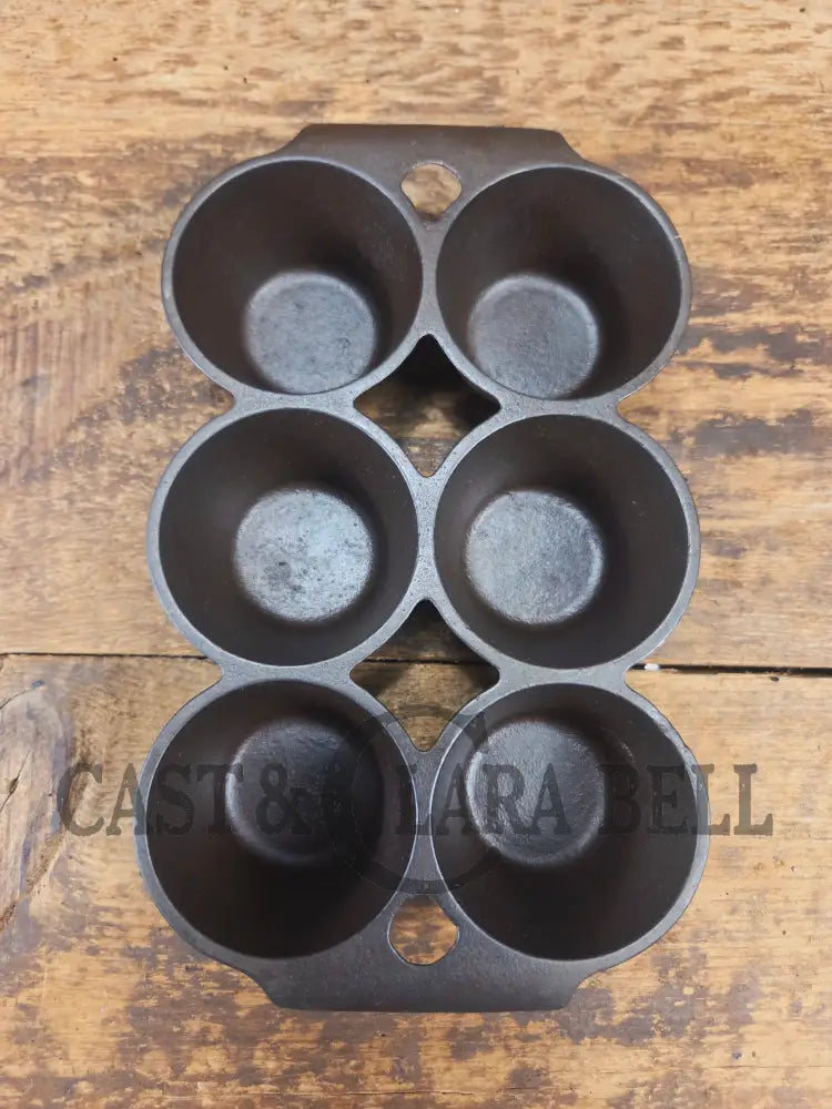 Beautiful Griswold 6 Cup Muffin/Popover Pan 6141 Variation 4 Rarity 3 - Bakeware