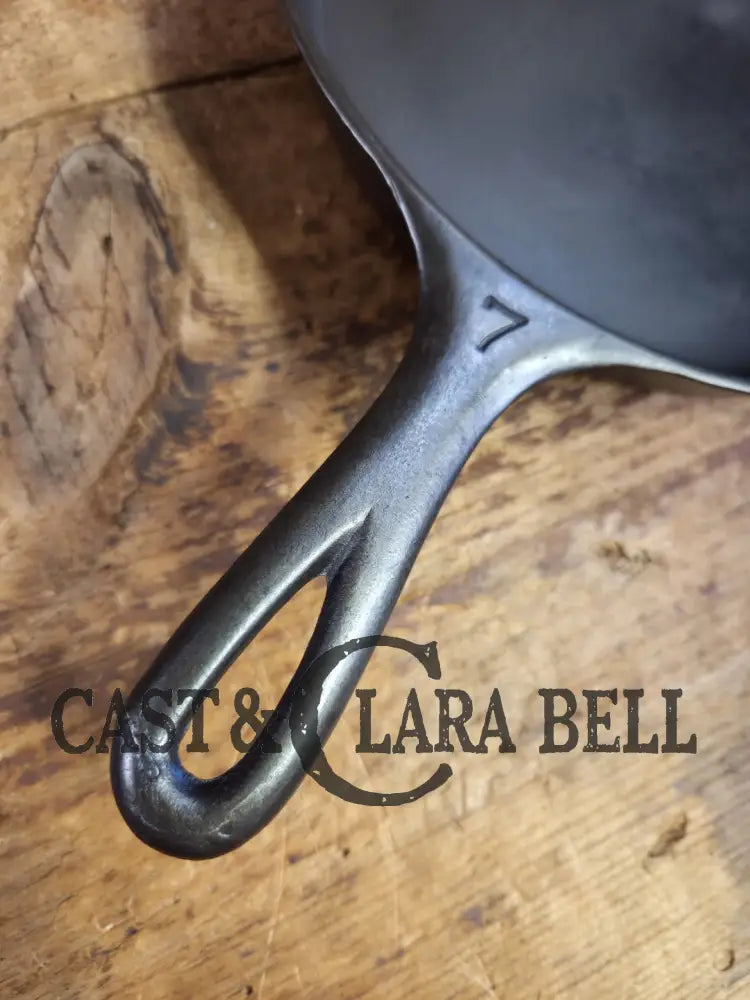 Beautiful! Griswold #7 Skillet with Large Block Logo and Smooth Bottom 701 J. Almost perfect! (Copy) Skillet