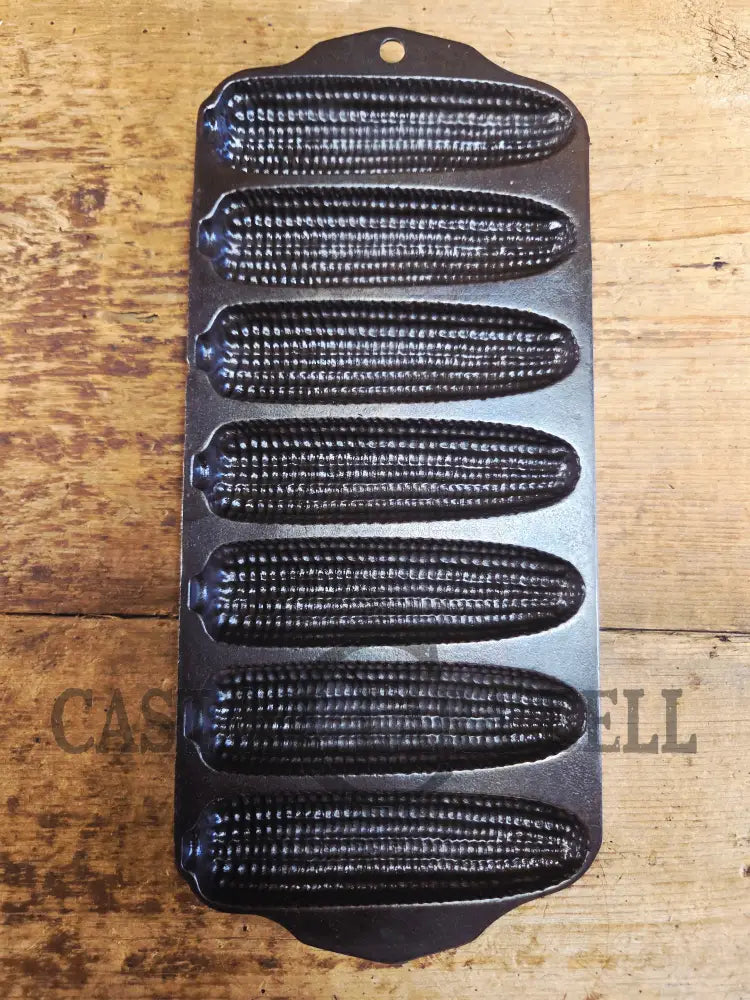 Beautiful Griswold No. 273 Crispy Corn Stick Pan p/n 930. Great gift idea or a perfect gift for you! Restored and Ready