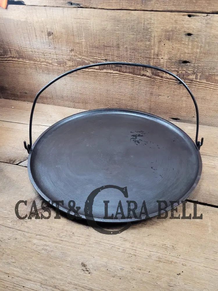 Beautiful Late 1800βS Size 14 Gate Marked Bailed Griddle. Great For Pizzas Pancakes Or Omelettes