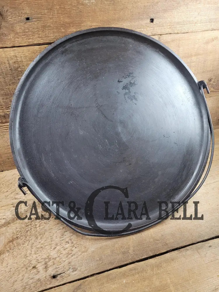 Beautiful Late 1800βS Size 14 Gate Marked Bailed Griddle. Great For Pizzas Pancakes Or Omelettes