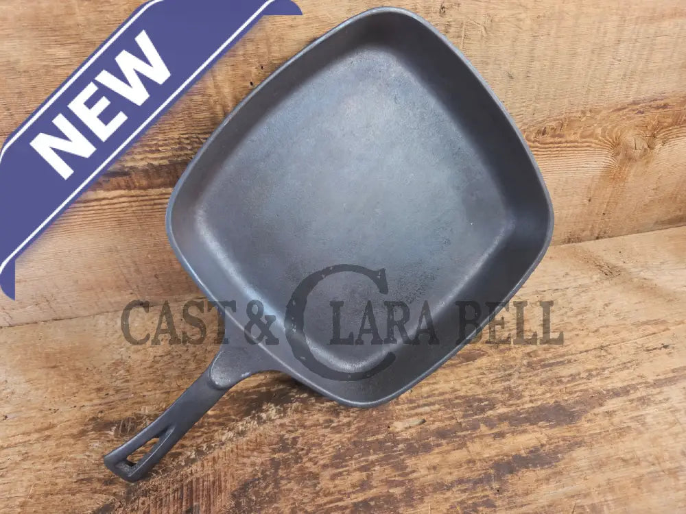 Beautiful later series Wagner Square Skillet Fully Restored and Ready to Go. Perfect for breakfasts frying and