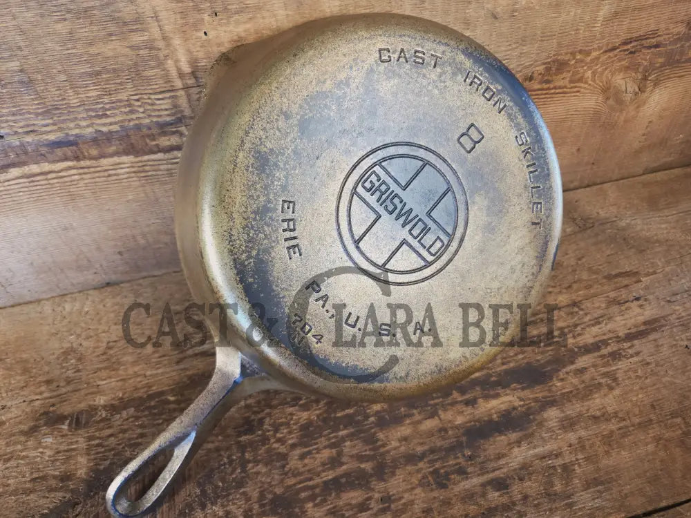 Beautiful patina! 1920’s Griswold #8 Skillet with Large Block Logo and Smooth Bottom 704 N - Skillet