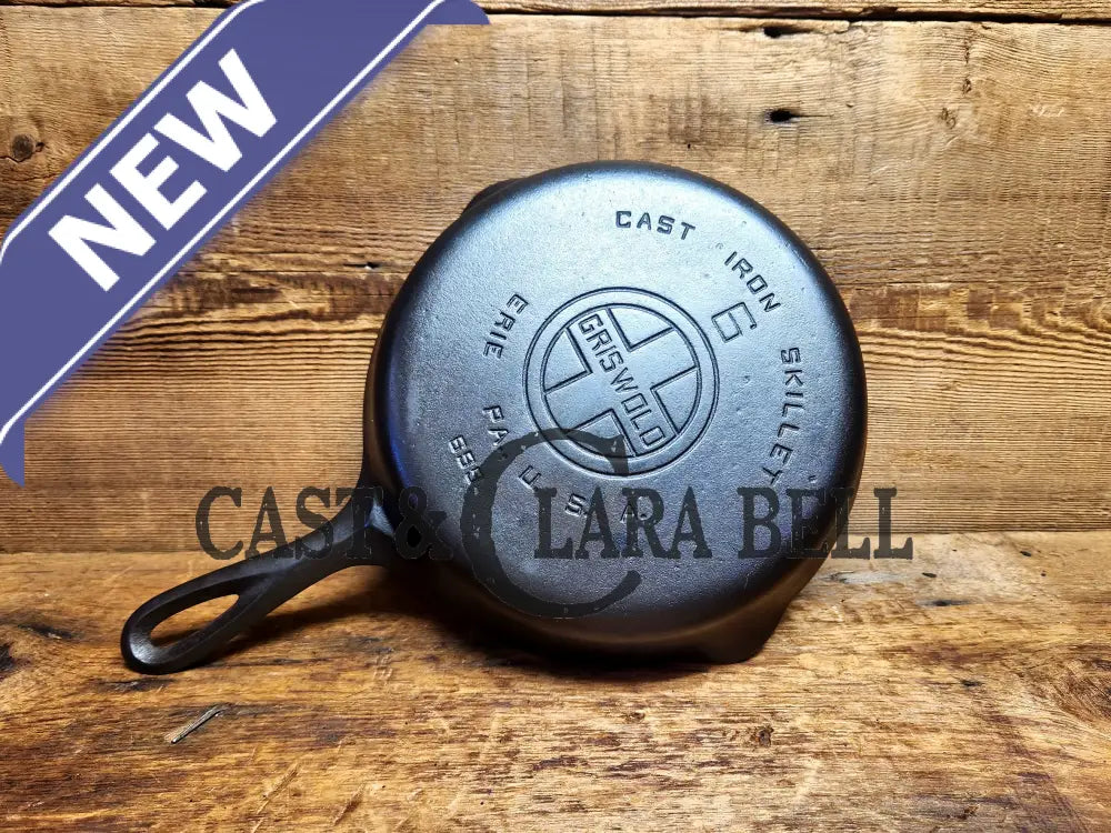 Beautiful piece! 1920’s Griswold #6 Skillet with Large Block Logo 699. Perfect for saute’s and sides. Restored and