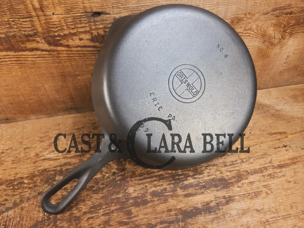 Beautiful Saute Pan! 1940βs Griswold #6 Cast Iron Skillet w/ Small Block Logo Flat Style Handle and Smooth Bottom 699 W