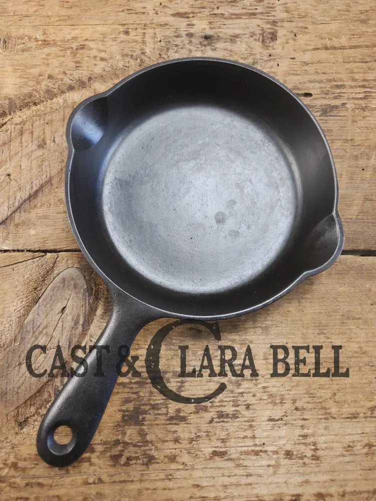 Beautifully unique Griswold’s Good Health #3 ’Egg’ Skillet 653. Department store Griswold! Skillet