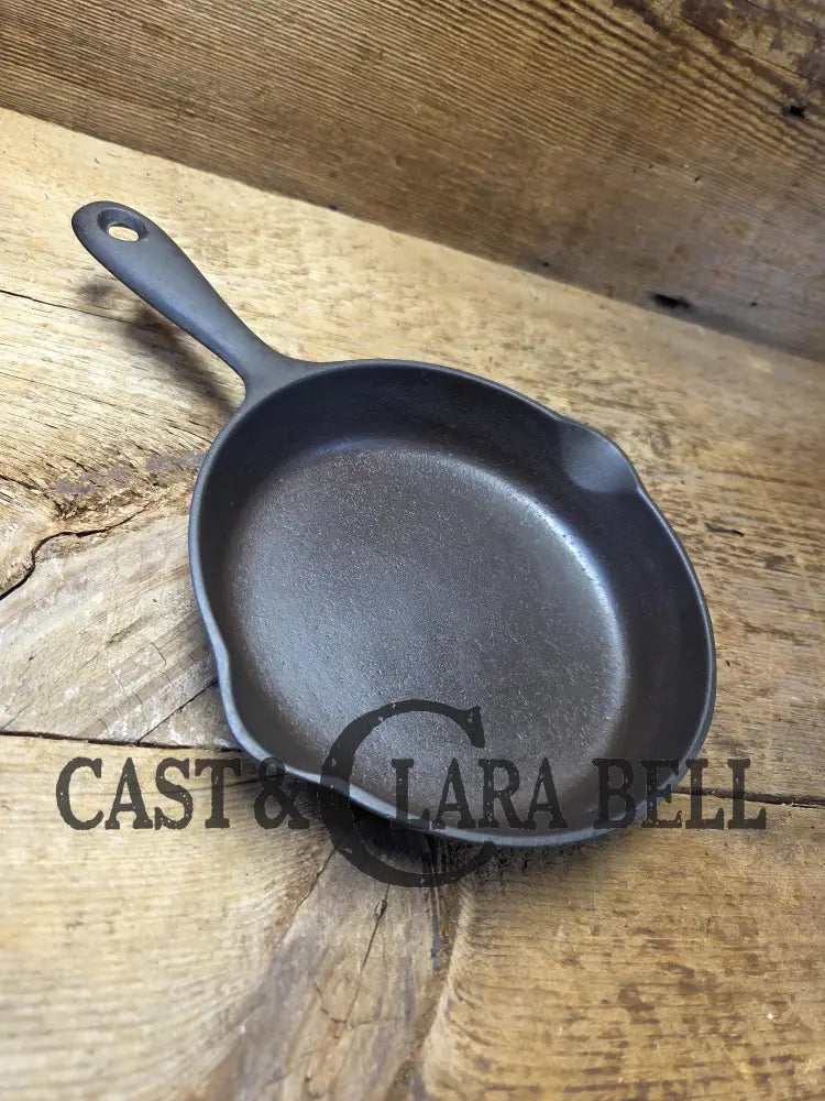 Beautifully unique Griswold’s Good Health #3 ’Egg’ Skillet 653. Restored and Ready To Use! Skillet